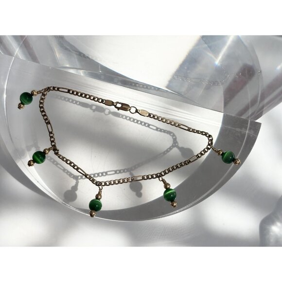Green Stone 14k Gold Filled Vintage Figaro Style Chain Charm Bracelet  - 7.75" - Picture 9 of 9